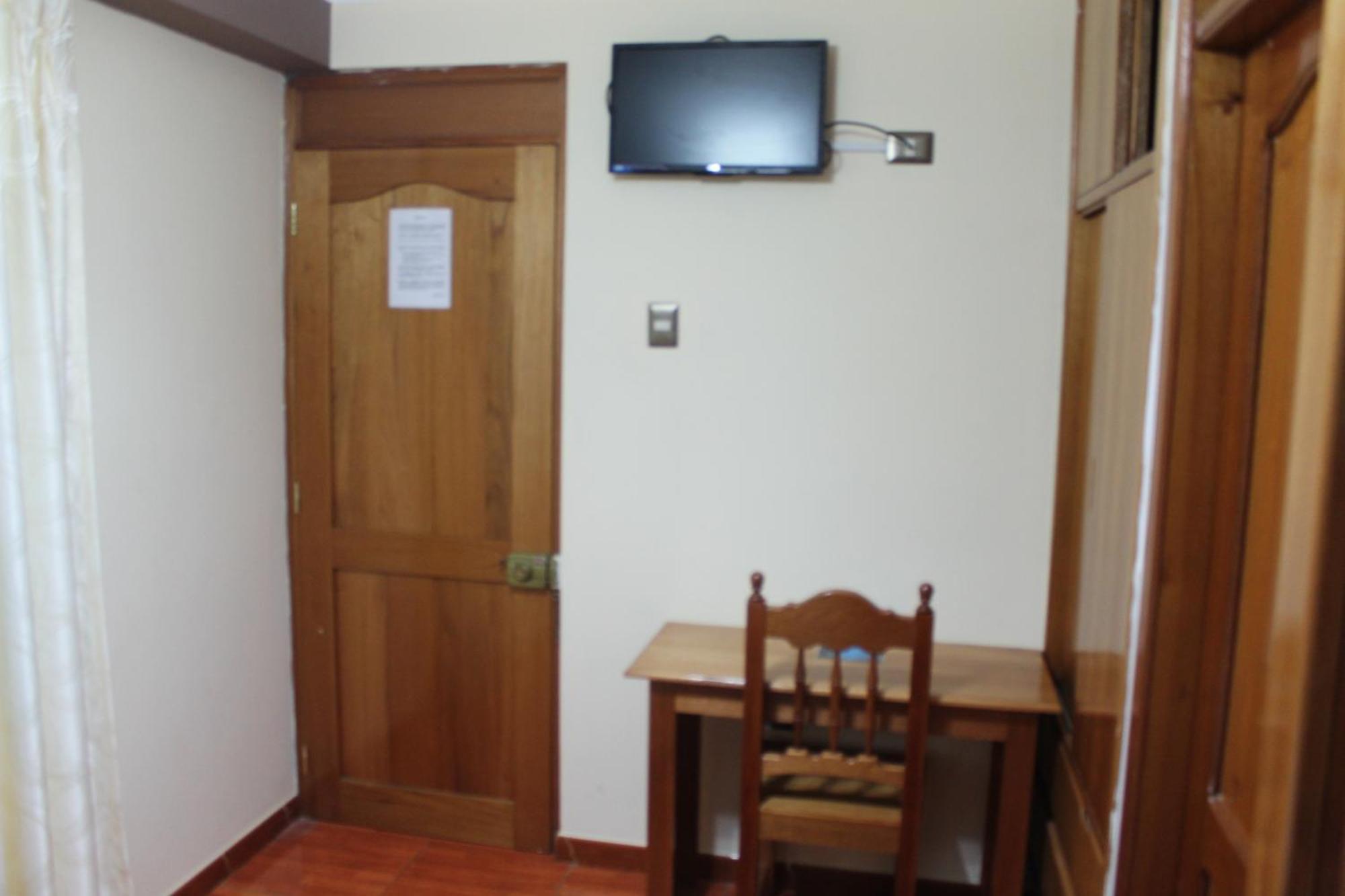Hotel Venecia Huánuco Habitación foto