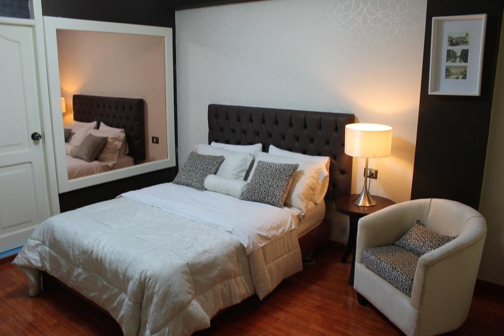 Hotel Venecia Huánuco Habitación foto